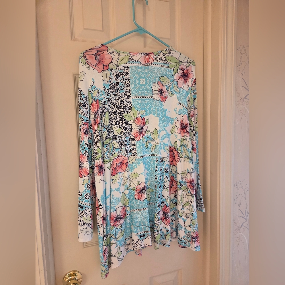 Ruby Rd. Multicolor Floral Tunic Top - Picture 2 of 3